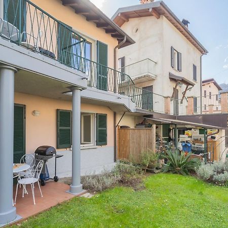 Ponente Balcony & Garden By Rent All Como Gravedona Bagian luar foto
