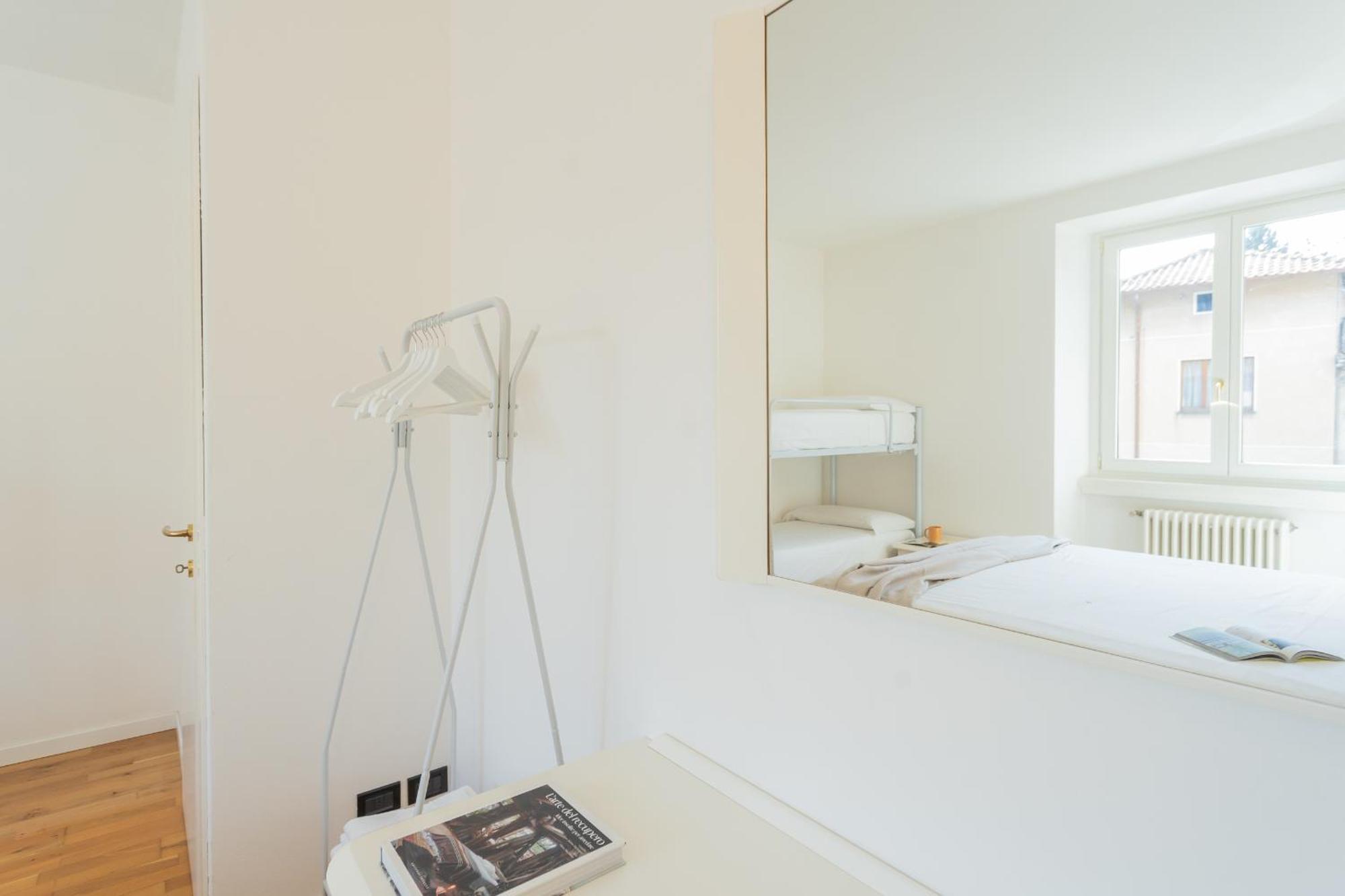 Ponente Balcony & Garden By Rent All Como Gravedona Bagian luar foto
